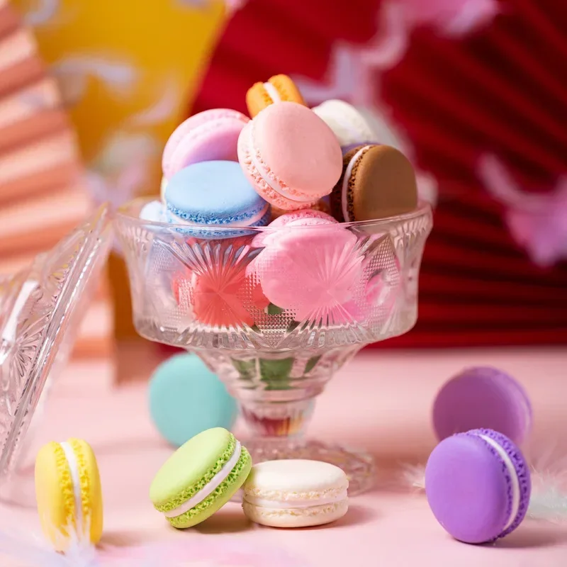 Simulation Macaron Cake Desser - Food Storage On Table のレビューと価格